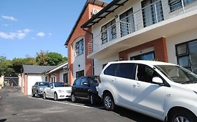 86 Edison Self Catering